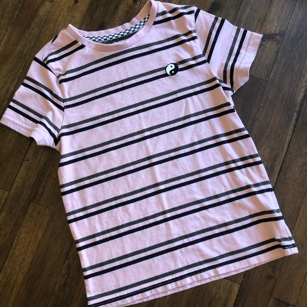 Boys striped yin/yang tee